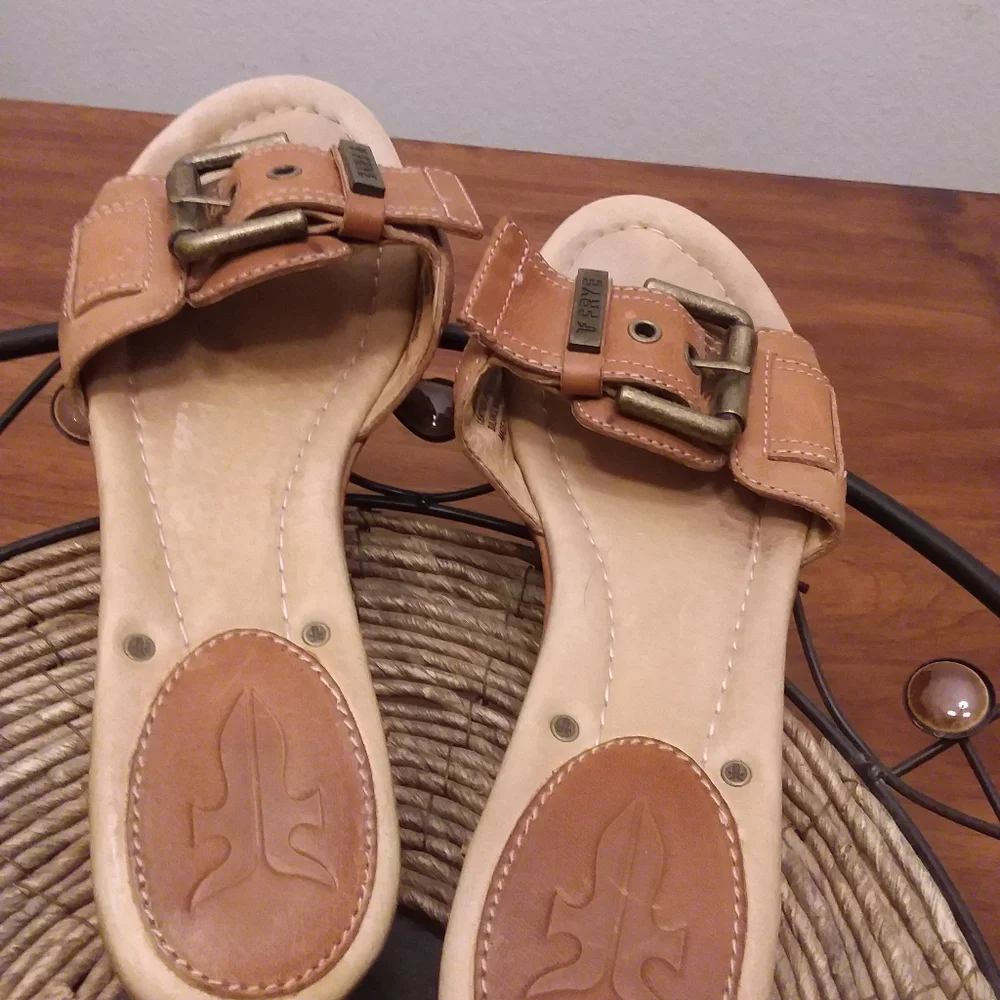 Frye sandals - Picture 8 of 13